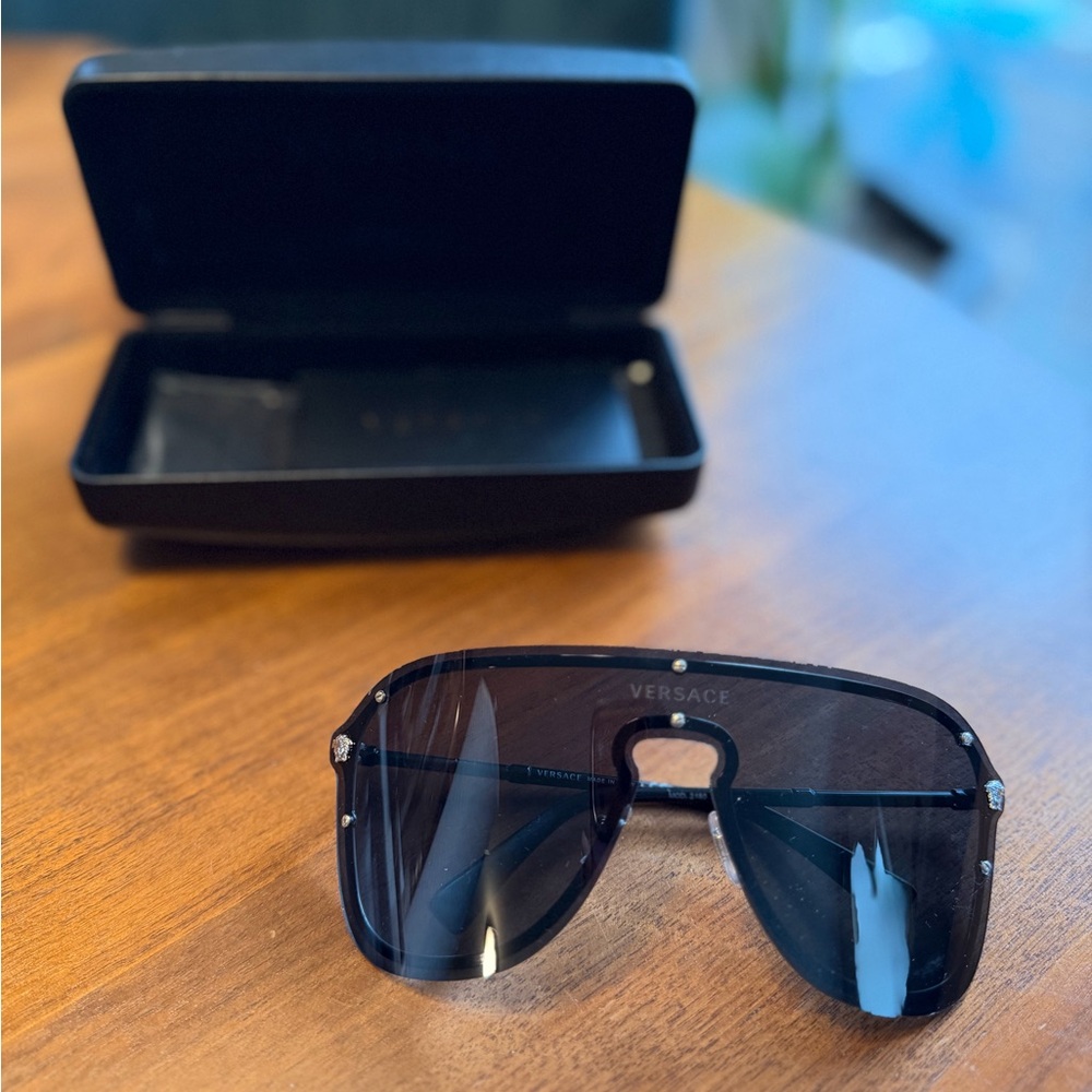 Versace Mask Black Sunglasses